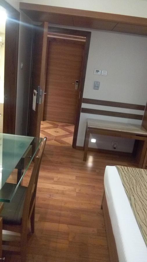 The Royal Orchid Hotel, Chembur Mumbai Eksteriør bilde